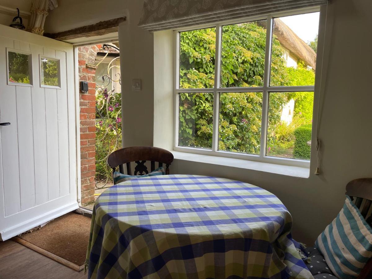 Little Barn Hotel Buckland Newton Luaran gambar