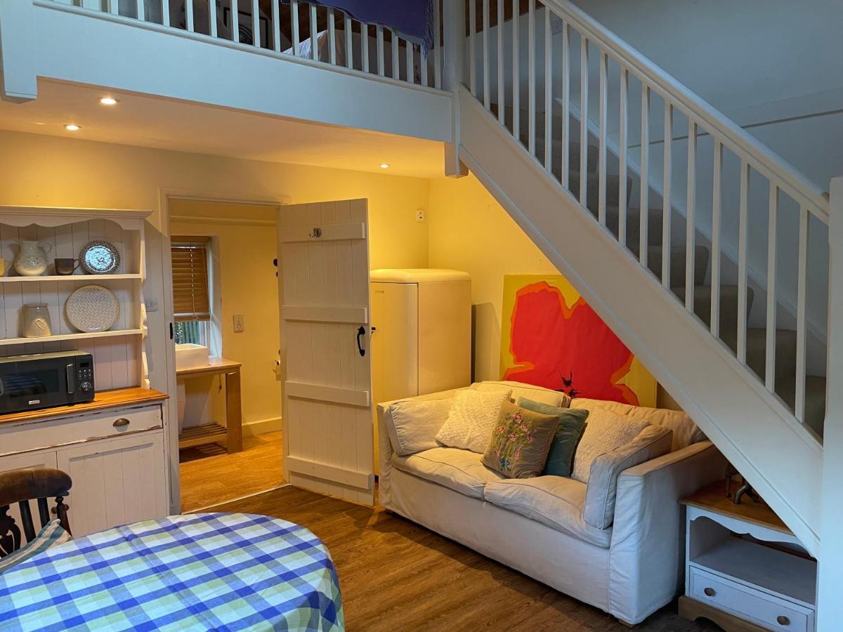Little Barn Hotel Buckland Newton Luaran gambar